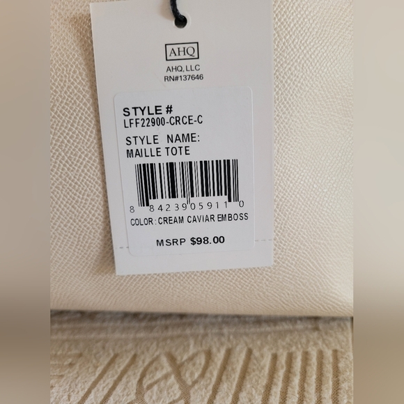 NWT London Fog Lt. Cream Women's Bag/Purse/Satchel 100yr Anniversary Edition - Picture 4 of 7